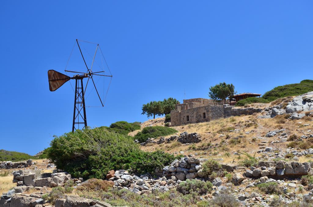Hiona Holiday Hotel Palekastro Buitenkant foto